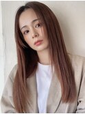 ロングレイヤーカット顔まわりレイヤー前髪なしセンターパート