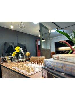 《カフェをイメージした店内でリラックス＊》トレンドメニュー各種ご用意！こだわりの空間でお悩みを解消◎