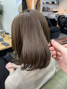 アル 心斎橋(alu) オリーブグレー/小顔に見せるヘア/ココアベージュ