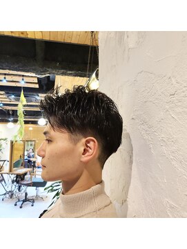 チリンバイロストシティー(Chillin by LOSTCITY) 大人ショート