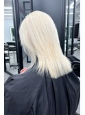 ホワイトブロンド　『大阪　梅田　韓国ヘア』