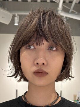 テクネ 天神大名(techne) 天神大名顔周りレイヤーカットミディアムボブタッセルボブパーマ