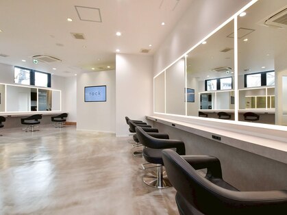 rock HAIR DESIGNの写真