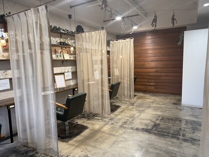 アガルタ(AGARTHA)の写真