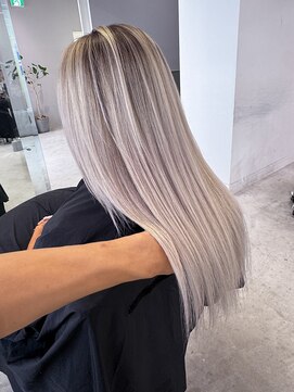 シャドールーツ/ブリーチ/ハイトーンカラー/髪質改善