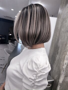 キング 京橋店(K!ng) 縮毛矯正髪質改善レイヤーカットハッシュカットダブルカラー