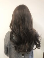 バズ ビー(BUZZ Bee)&nbsp;グレージュ☆【梅田】