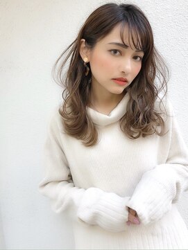 シュリット(schritt) 【大人かわいい】グラデーションベージュ×透けバング　mutsuki