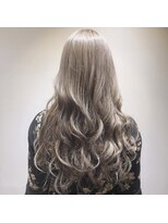 マギーヘア(magiy hair) [meyou]スペシャルブリーチ　ホワイトベージュ