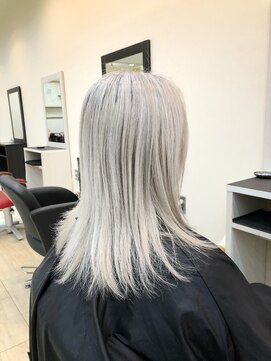 ケリーズグリーン(Kelly's Green) ホワイト×カラー