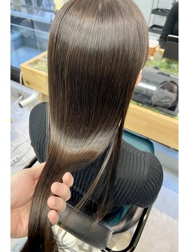 バッカ(BACCA) 白髪染めでも可能！髪質改善！