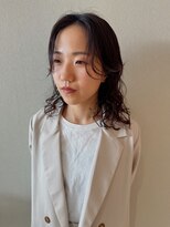 ノラギンザユー(NORA GINZA/U)&nbsp;パーマミディアムパーマコテ巻き風パーマセンターパート