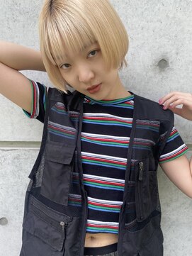 シオン(sion) short blond