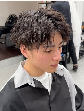 フゥ 宇都宮(FeU) 波巻きパーマメンズパーマメンズヘアツーブロックツイストパーマ