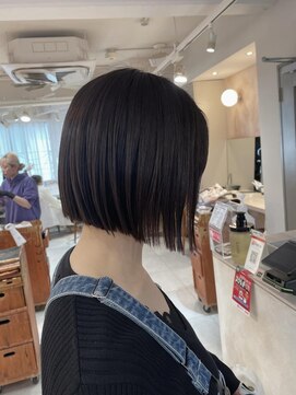 キャンバス バイ ネオリーブ 横浜西口(Canvas by neo.) ミニボブ  前下がりボブ 地毛風ストレート sn