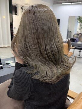 ソピ バイ インビテーション(sopi by invitation) オリーブベージュ　オリーブカラー　ブリーチなしベージュ☆