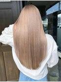 大人シアーベージュミニウルフボブミディアムレイヤー