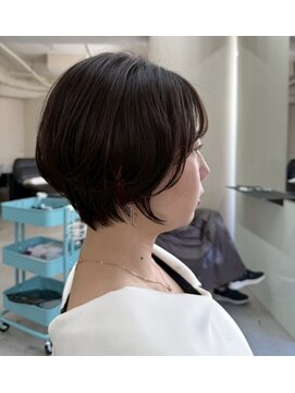 ビビッド(vivid) くびれショート