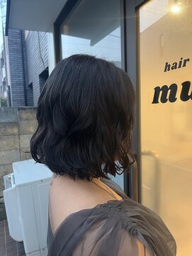 ムット(mutto) コテ巻き風ボブパーマ