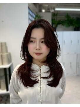 ザシェノンウメダ(THA CHAINON UMEDA) イメチェン/ピンクベージュ/アンブレラカラー/前髪/心斎橋