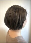 ショートボブ