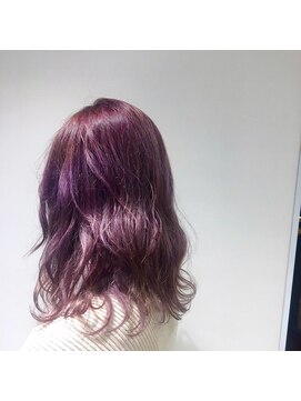アース コアフュールボーテ ふじみ野店(EARTH coiffure beaute) パープルピンクアッシュカラー