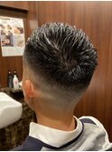 スキンフェードカットスタイル