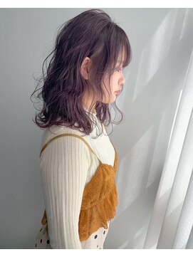 サングース(Sungoose) Sungoose カーキグレージュ大人かわいいフェザーバング