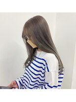 キー(kii)&nbsp;グレージュ　ブリーチカラー　ハイトーン　福岡　天神　薬院