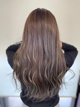 アイズ 本厚木(AIZU) 【馴染ませハイライト】本厚木 白髪ぼかし 白髪 ハイライト