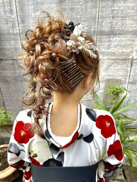 ヘアセットサロン プティ 神戸三宮(petit) 高めポニー編み