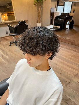 シリー 南風原店(SILLY) 沖縄波巻きパーマメンズショート