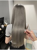 シルバーグレージュ
