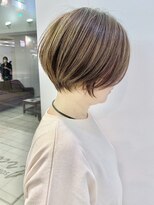 ユニ 江坂(Uni.)&nbsp;20代/30代/40代 ショート/ひし形/小顔/ハンサム/丸み/ボブ