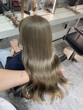 ブレンド 渋谷(BLend) ハイライトカラーマチルダボブインナーグレージュ前髪