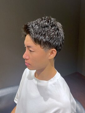 ビーダンディー(Bee dandy) ビジネスツーブロック 短髪七三オールバック ベリーショート