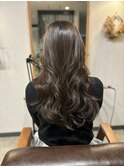 レイヤーカット×ショコラブラウン