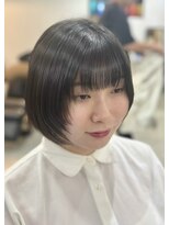 メモリーズ 銀座(Memories)&nbsp;顔周りレイヤーイメチェン艶髪ボブ