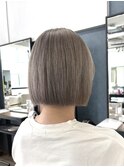 切りっぱなしボブ　グレーアッシュ　ruen 熊本　田口紗羅