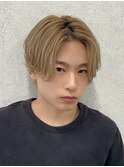 ブロンド×センターパート