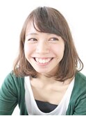 毛先ふんわり セミディボブ