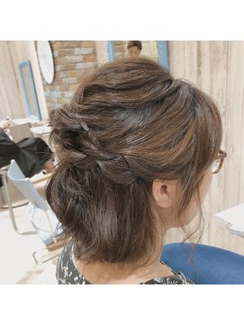 ノアエクレ 銀座(noah ecle) *お呼ばれハーフアップ*