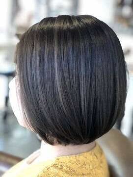 シェリ ヘアーアンドメイク(Cherie hair＆make) コントラストボブ
