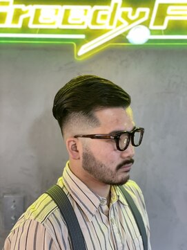 グリーディーフォックス 代々木(Greedy FOX) かき上げヘア/サイドパート/韓国マッシュ/フェードカット/代々木