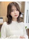 大人可愛い韓国こなれミディ顔まわりカット美髪ネビージュ