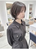 大人かわいい黒髪外ハネショートウルフ耳かけサイドバング