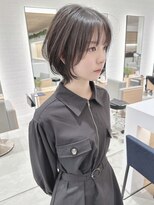 ステアケース 武蔵小杉店(stair:case) 大人かわいい黒髪外ハネショートウルフ耳かけサイドバング