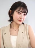 切りっぱなしボブ　外ハネボブ　美髪　イメチェン　ワイドバング