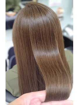 ヘアースタジオ ジェイワン(hair studio J ONE) 30代40代50代60代【ダメージ毛に最適です】PIM濃密ヘアエステ