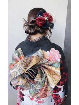 ラウラウヘアーリゾート(Lau Lau hair resort) 【  LauLau    竹内  】成人式2024